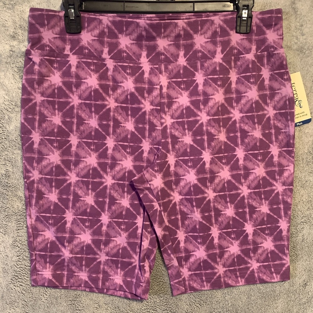Terra Sky Womens 1X 16W 18W Purple Shibori Stretch Bike Shorts NWT